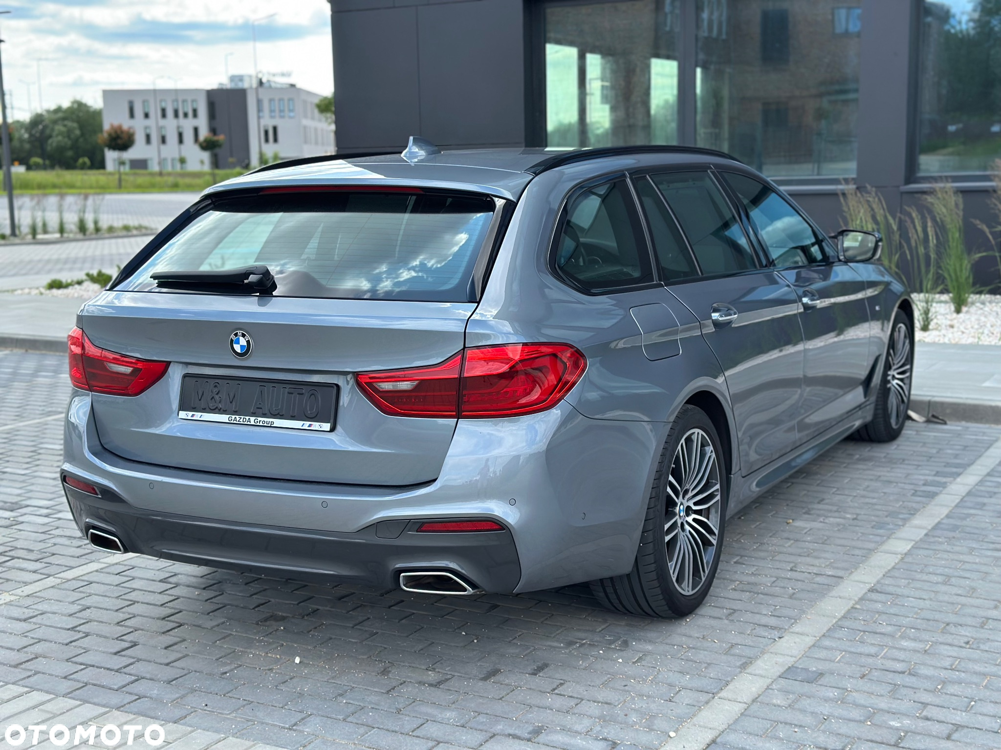 BMW Seria 5 520d Touring M Sport Edition - 8