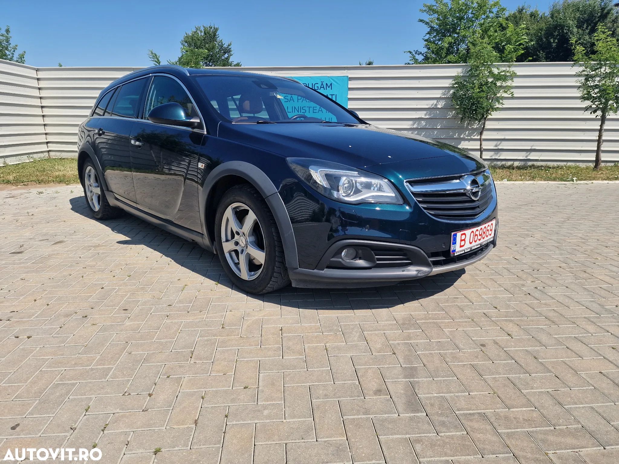 Opel Insignia 2.0 CDTI Country Tourer ecoFLEX - 1