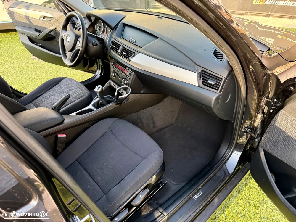 BMW X1 20 d sDrive Pack M - 33