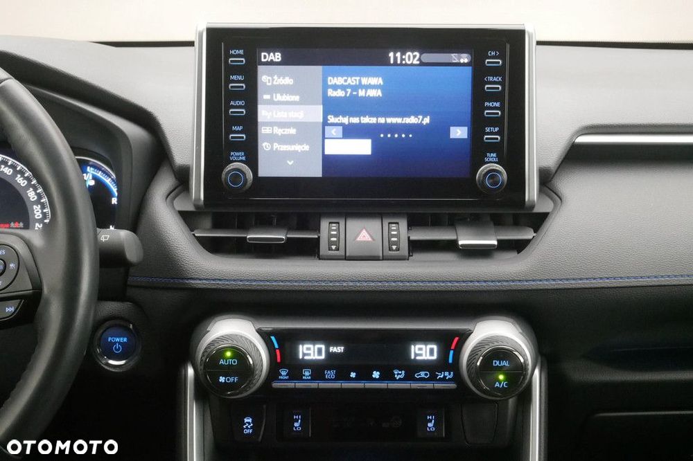 Toyota RAV4 - 10