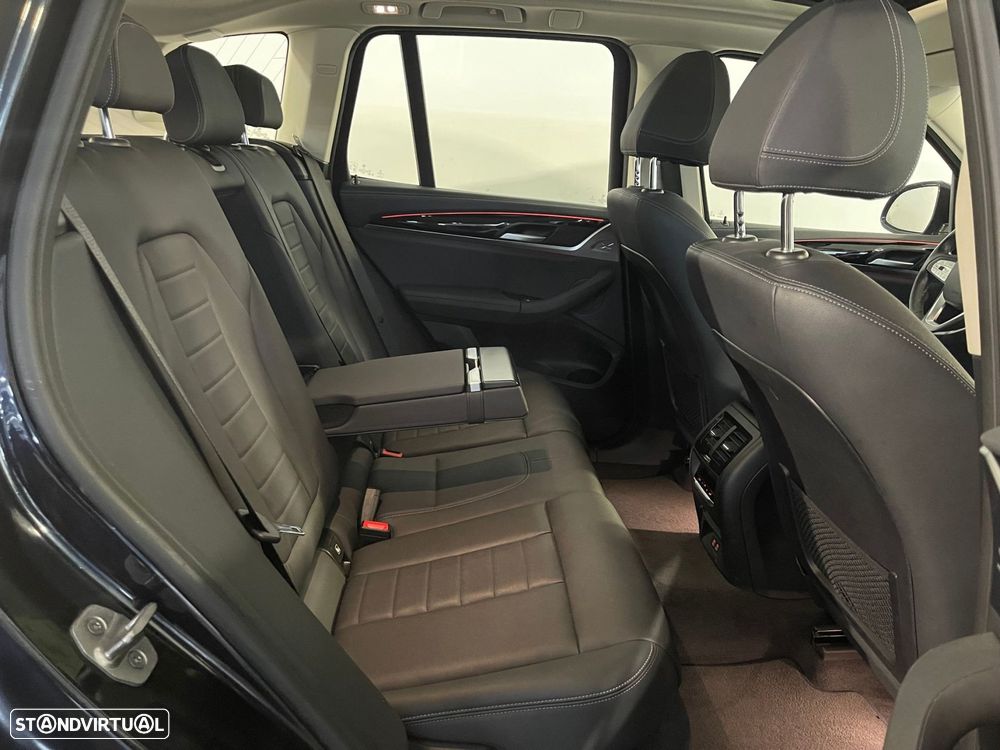 BMW iX3 Inspiring - 19