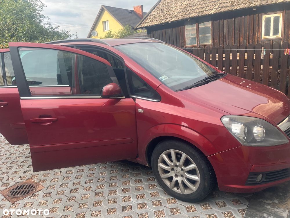Opel Zafira 1.8 Essentia - 3