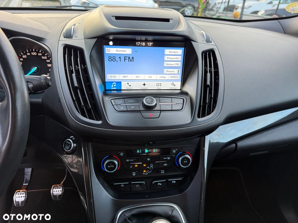 Ford Kuga 1.5 EcoBlue FWD ST-Line - 34