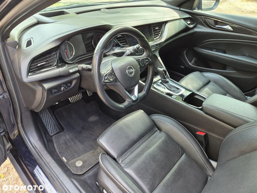 Opel Insignia 2.0 T 4x4 Elite S&S - 9