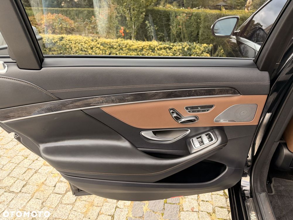 Mercedes-Benz S-Class 2020 photo 2