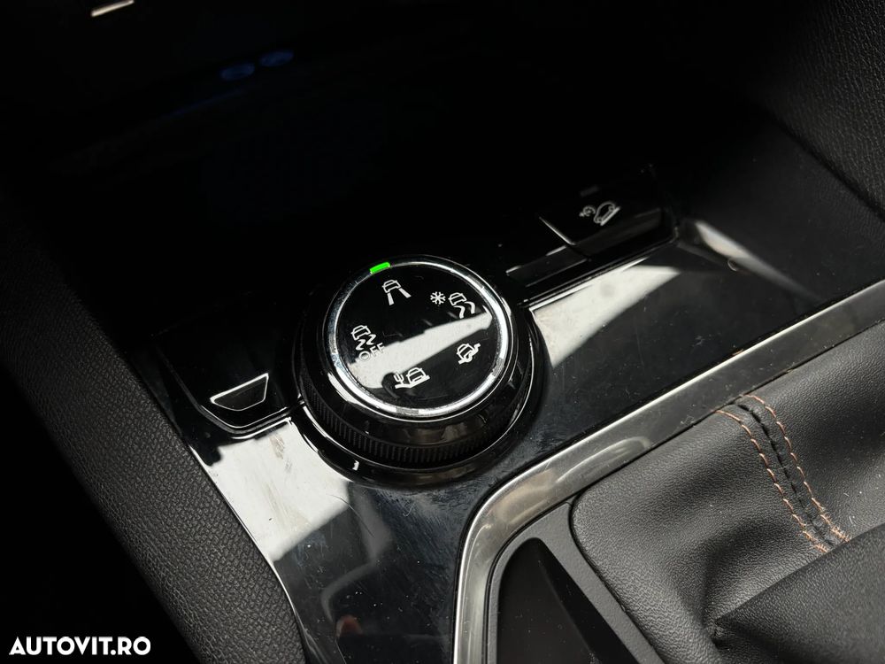 Peugeot 3008 1.5 BlueHDI S&S GT-Line - 22