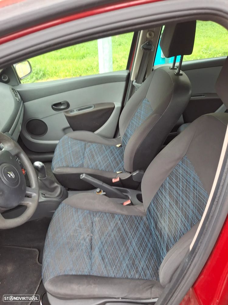 Renault Clio 1.5 dCi Dynamique - 9
