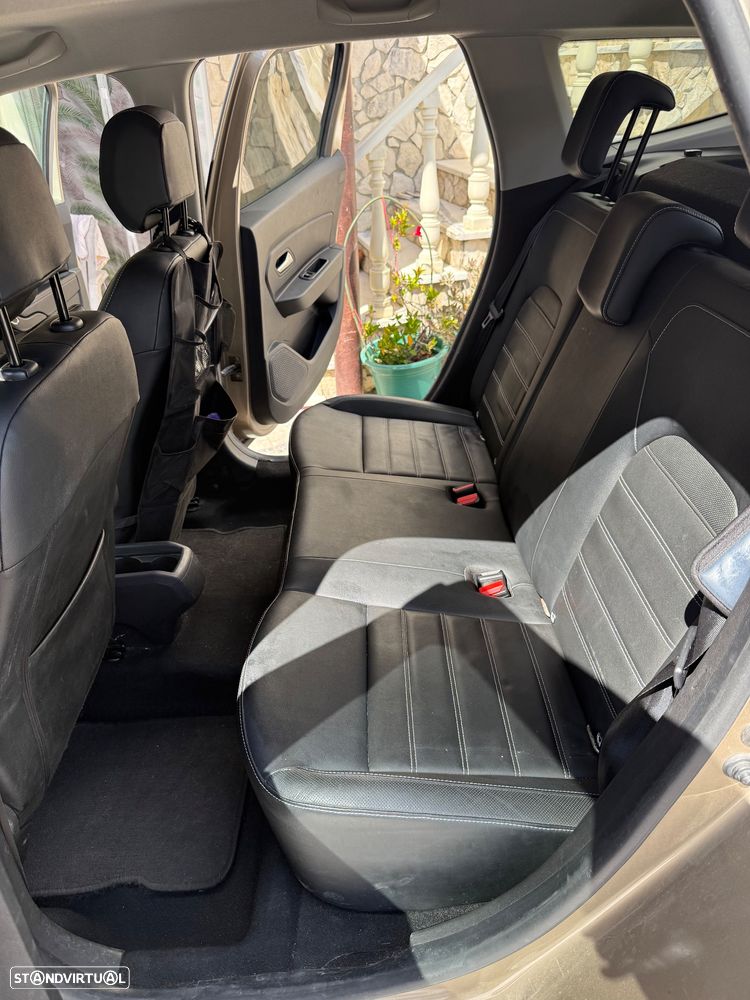 Dacia Duster 1.2 TCe Prestige - 5