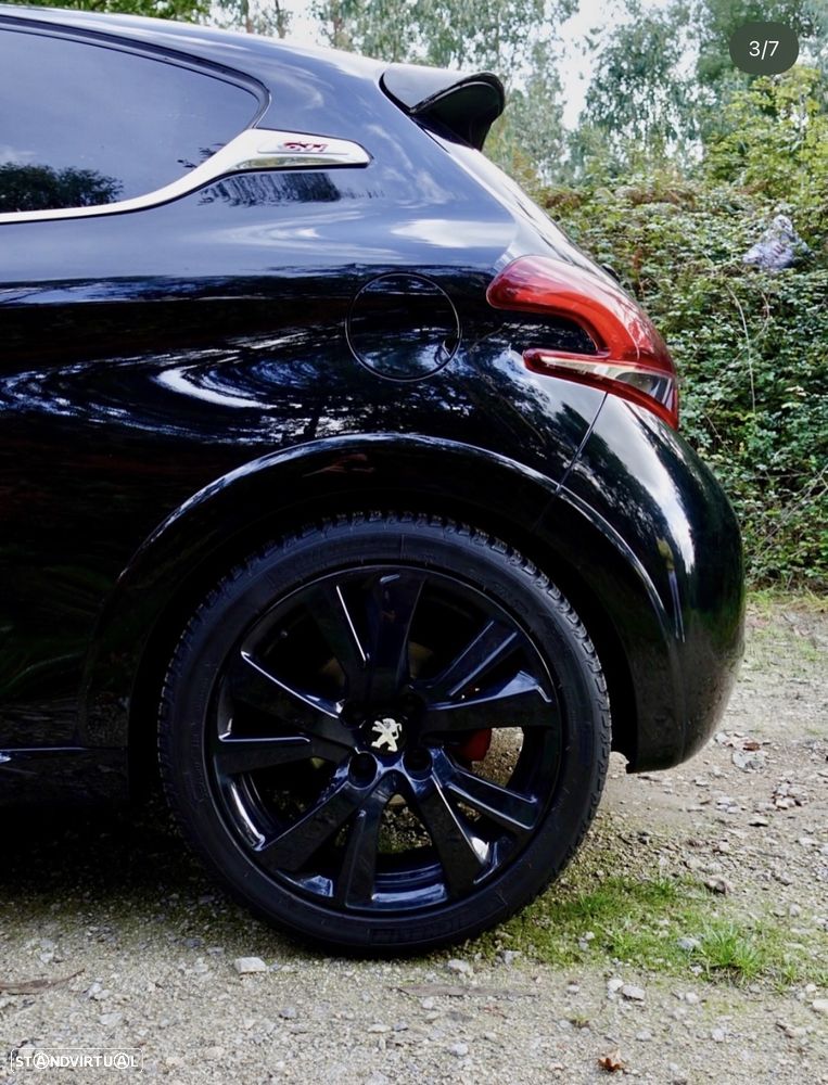 Peugeot 208 GTI 200 THP - 4