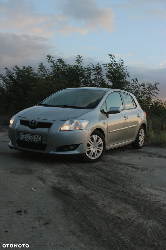 Toyota Auris 1.4 D-4D Premium - 5