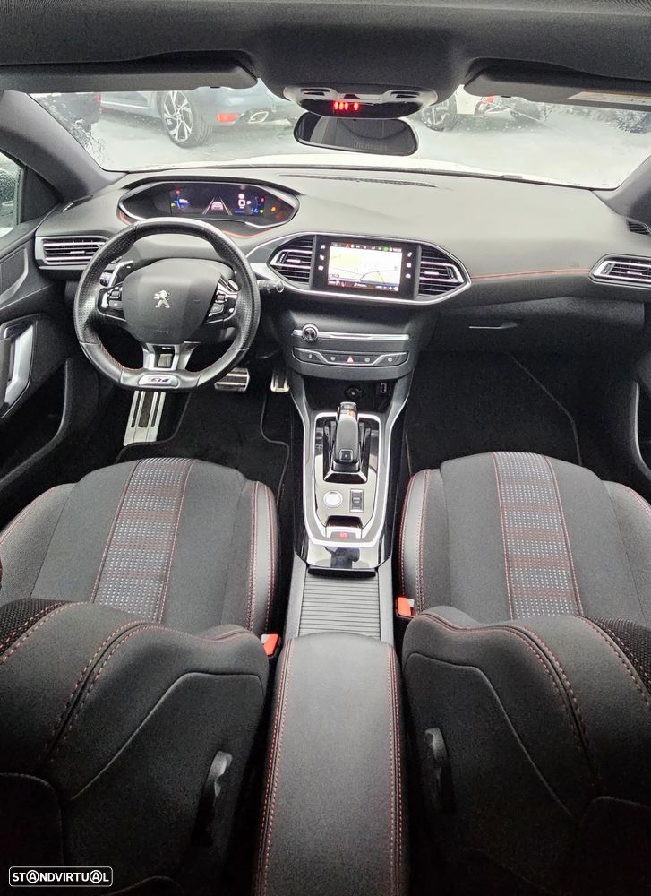 Peugeot 308 PureTech 130 EAT8 GT - 6