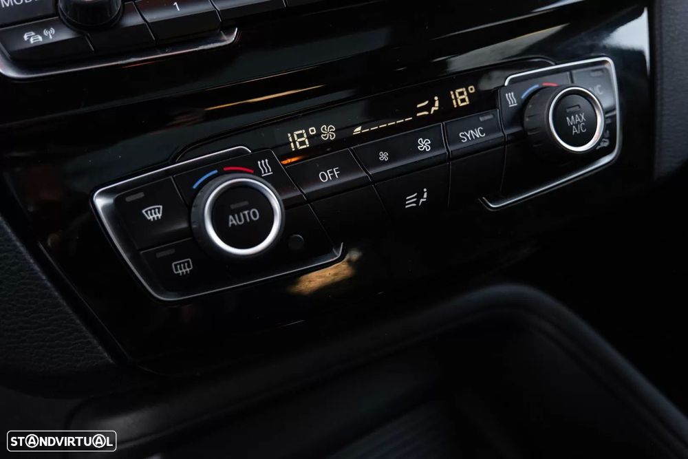 BMW X1 xDrive25e Sport Line - 16