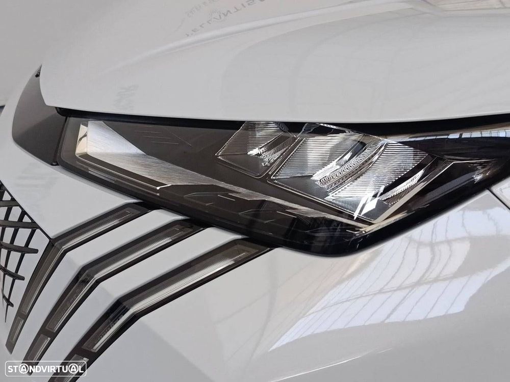 Peugeot 3008 1.2 Hybrid Allure e-DCS6 - 25
