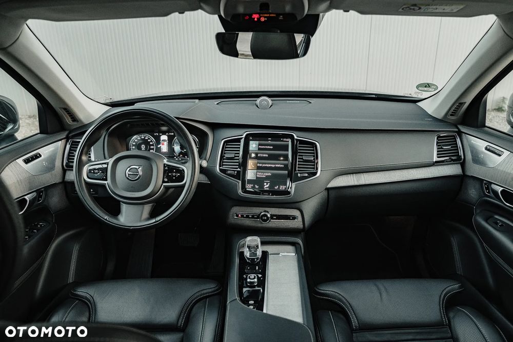 Volvo XC 90 T8 AWD Recharge Geartronic Inscription Edition - 20