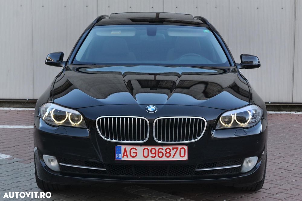 BMW Seria 5 520d Touring Aut. Luxury Line - 4