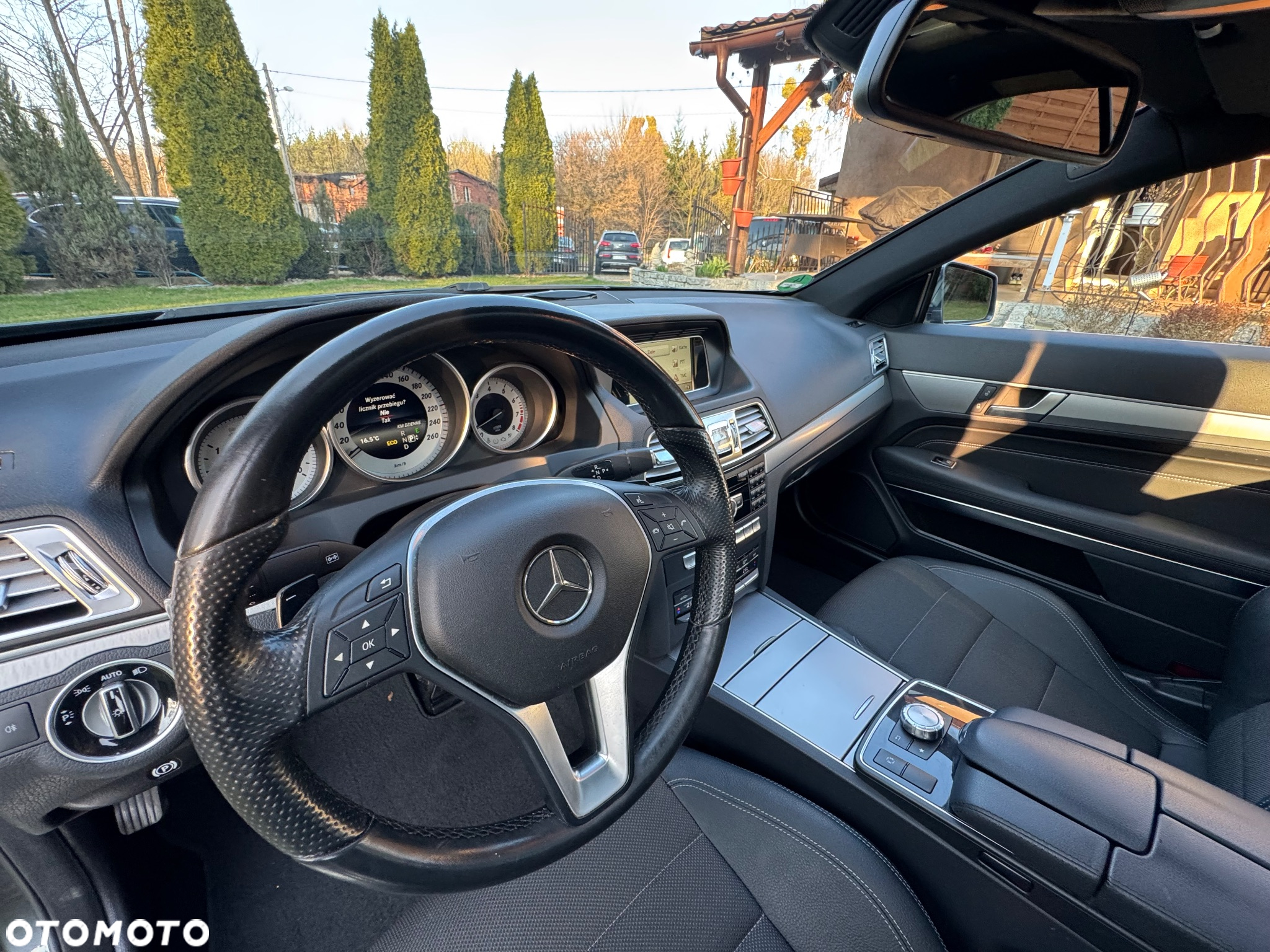 Mercedes-Benz Klasa E 200 Coupe 7G-TRONIC - 9