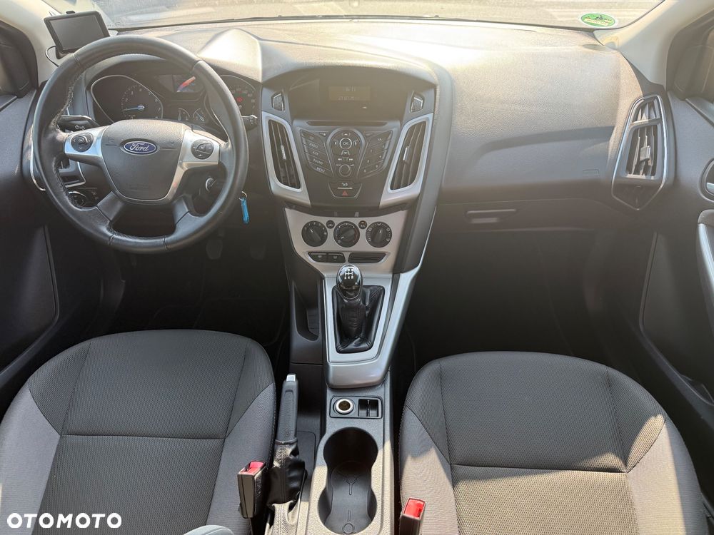 Ford Focus 1.6 TI-VCT Ambiente - 9