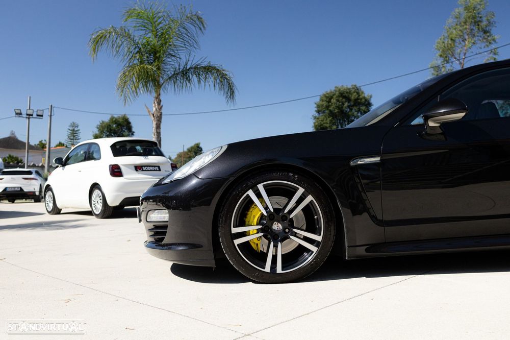 Porsche Panamera Platinum Edition - 6
