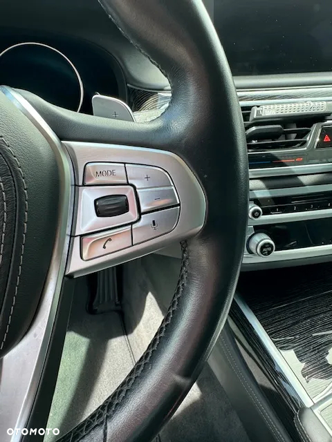BMW Seria 7 750d xDrive - 15