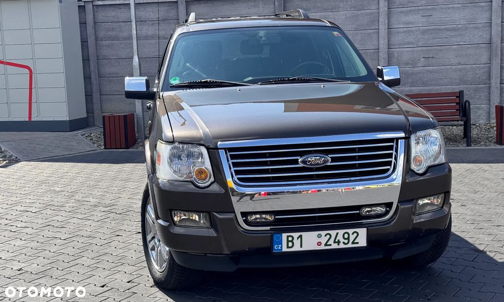 Ford Explorer 4.6 4WD - 8