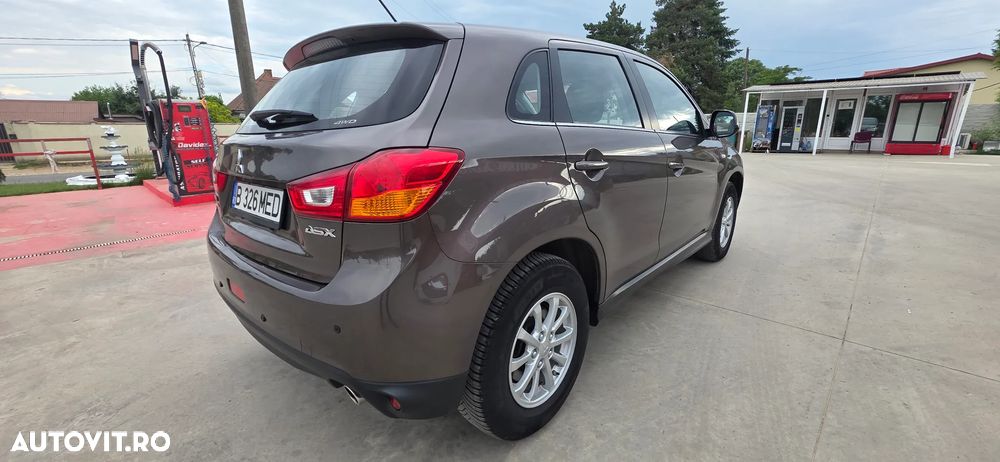 Mitsubishi ASX - 6