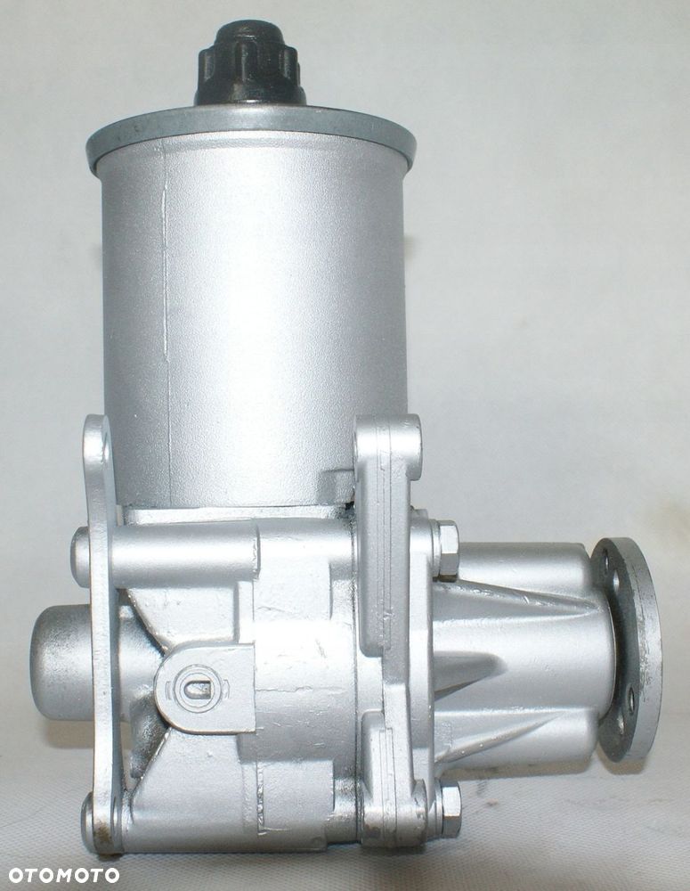 pompa wspomagaia Mercedes G KLASA W461 W463 3.2 - 3
