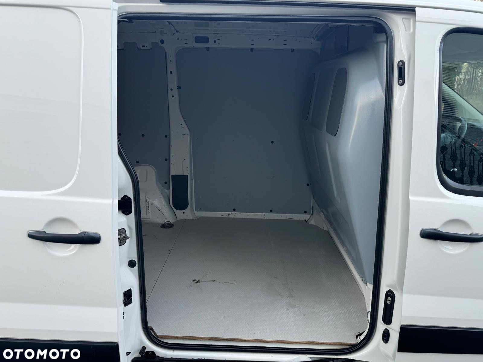 Peugeot Expert - 21
