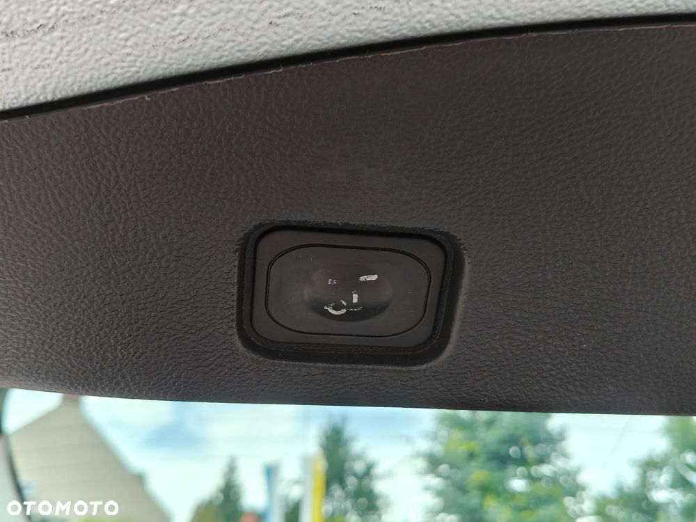 Ford Mondeo 2.0 TDCi Titanium - 27