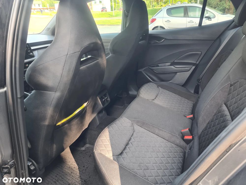 Skoda Fabia 1.5 TSI Monte Carlo DSG - 6