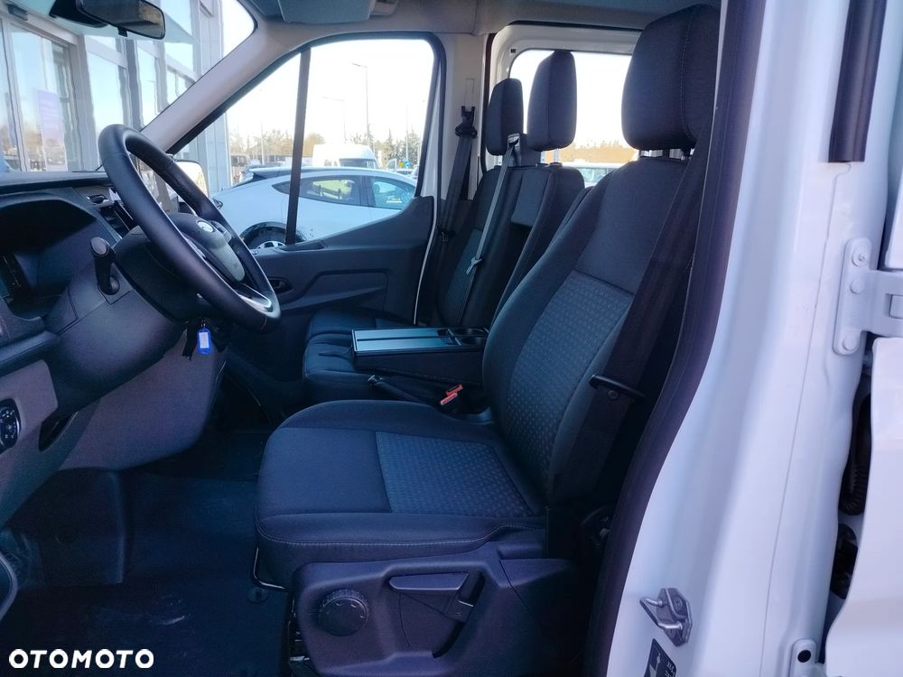 Ford Transit - 4