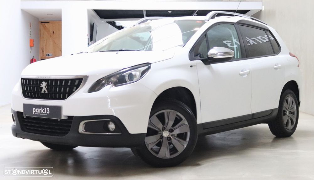 Peugeot 2008 1.2 PureTech Style - 9