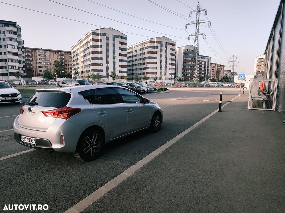 Toyota Auris - 18