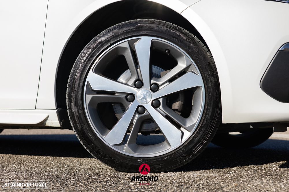 Peugeot 308 SW 1.5 BlueHDi GT EAT8 - 18