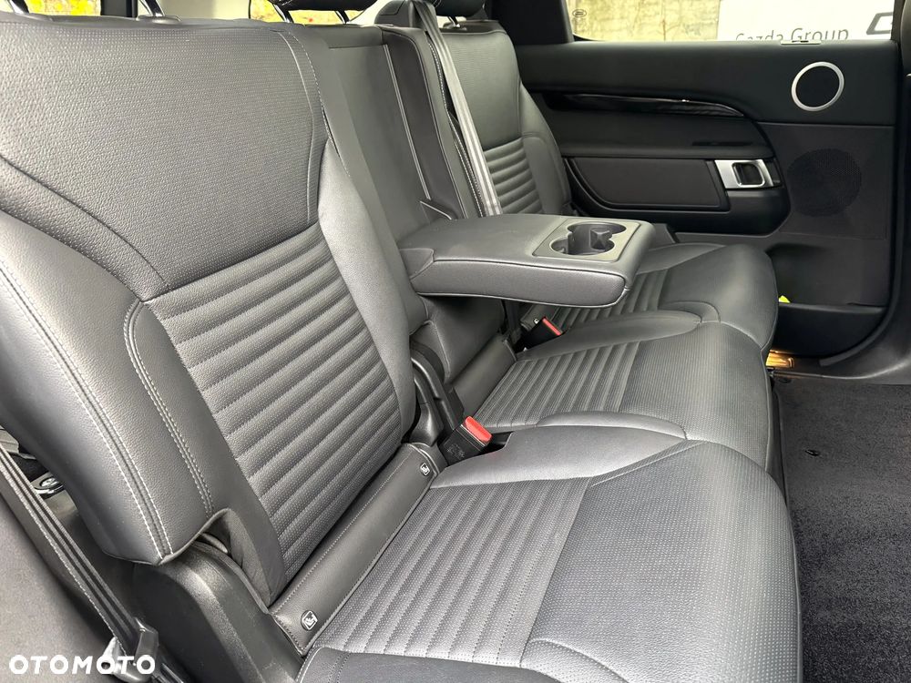 Land Rover Discovery 2.0 P300 SE - 16