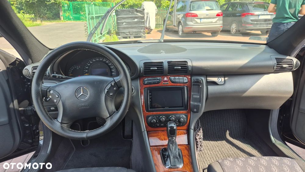 Mercedes-Benz Klasa C - 4