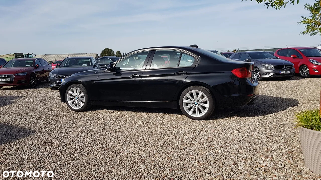 BMW Seria 3 320d Sport Line - 20