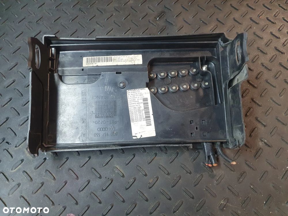 SKODA FABIA I 6Y SKRZYNKA BEZPIECZNIKÓW 1,9TDI 6Q0937550A - 3