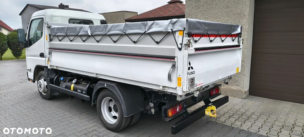 Mitsubishi Fuso Canter - 20