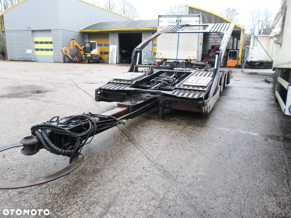 Przyczepa 3 osiowa niskopodwoziowa Tridem Lohr MAXILOHR Fabryczna 2007 - 4