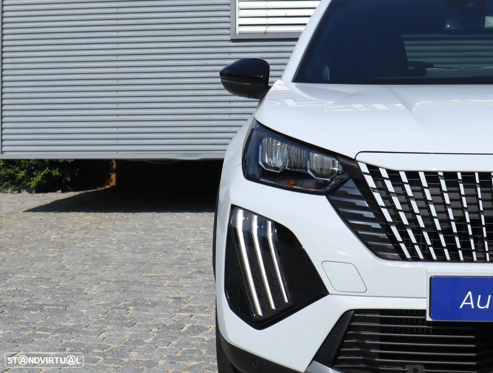 Peugeot 2008 1.2 PureTech Allure - 10