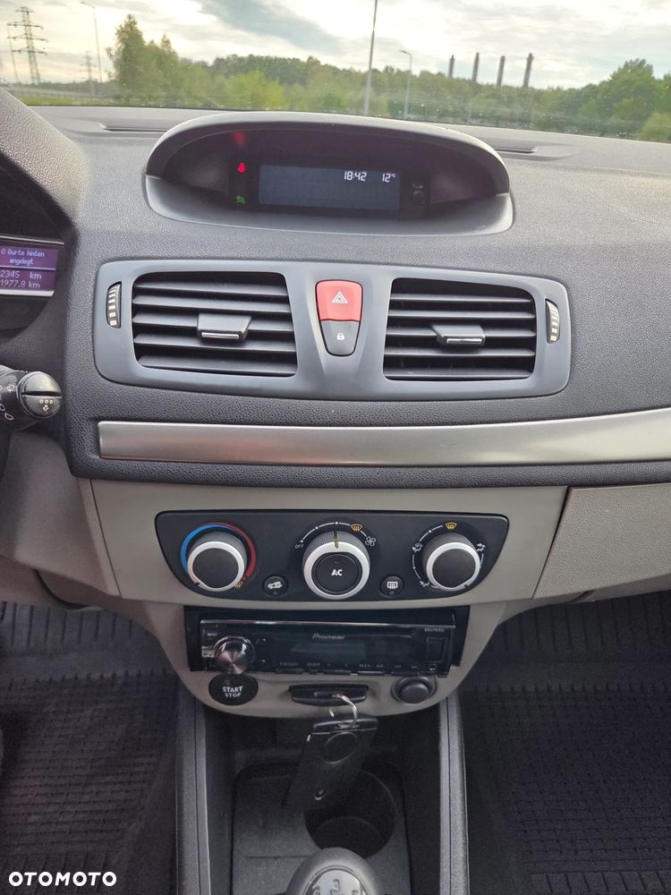 Renault Megane 1.6 16V Expression - 17