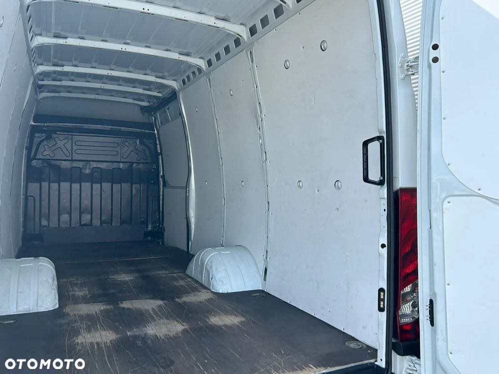 Iveco Daily 35C18 3.0 HPI L4H2 Maxi Max **NA BLIŹNIAKACH**KLIMA**Sprowadzony**2021R** - 9