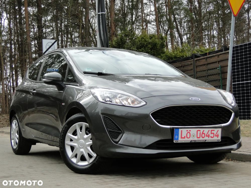 Ford Fiesta 1.1 ST-LINE - 1
