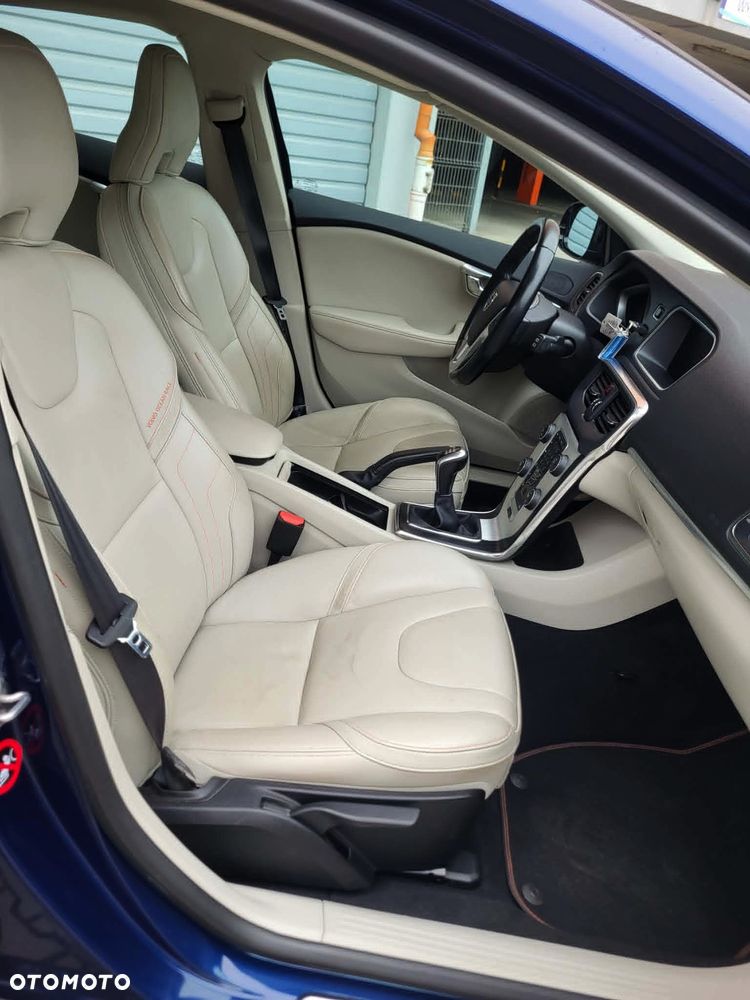 Volvo V40 Cross Country D2 Ocean Race - 7