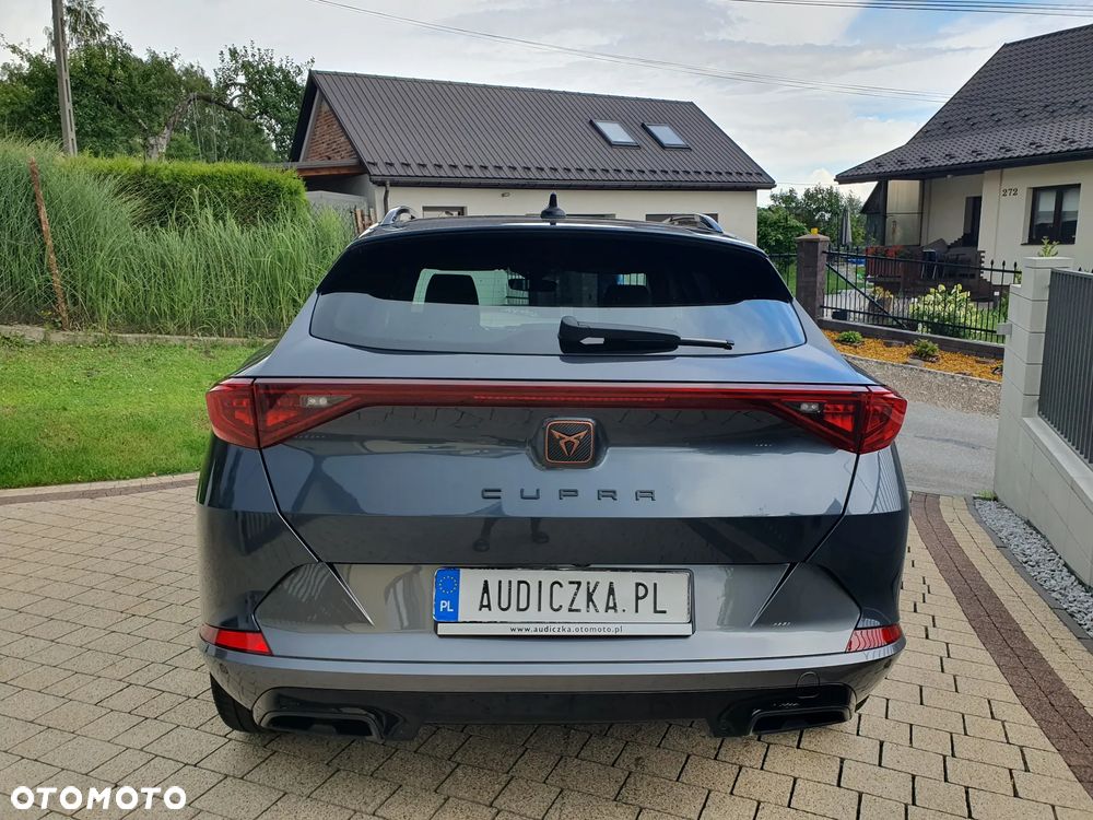 Cupra Formentor 1.5 TSI DSG - 32