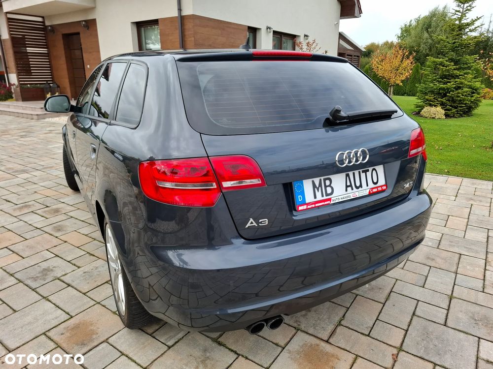 Audi A3 Sportback - 15