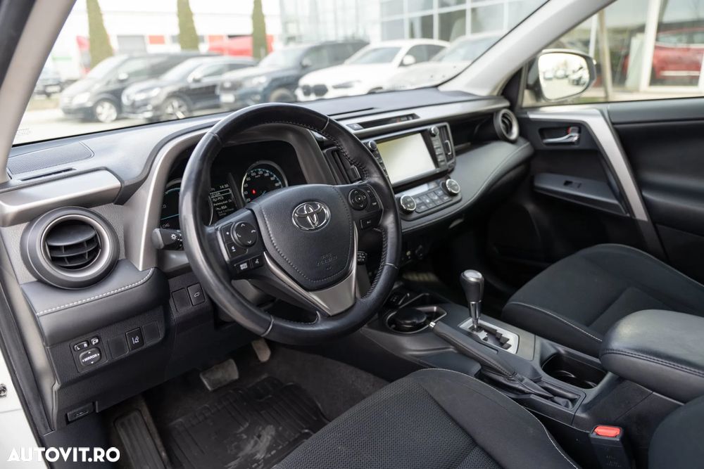 Toyota RAV4 2.5 VVT-i 4x2 Executive - 6