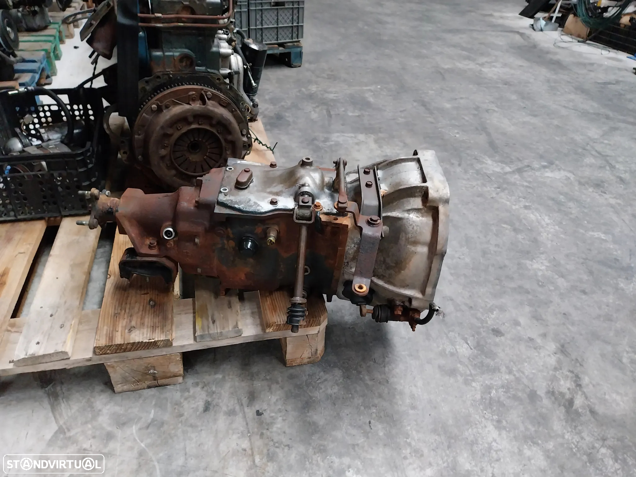 Caixa velocidades Nissan Cabstar de 1990 - 4