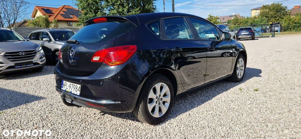 Opel Astra - 10
