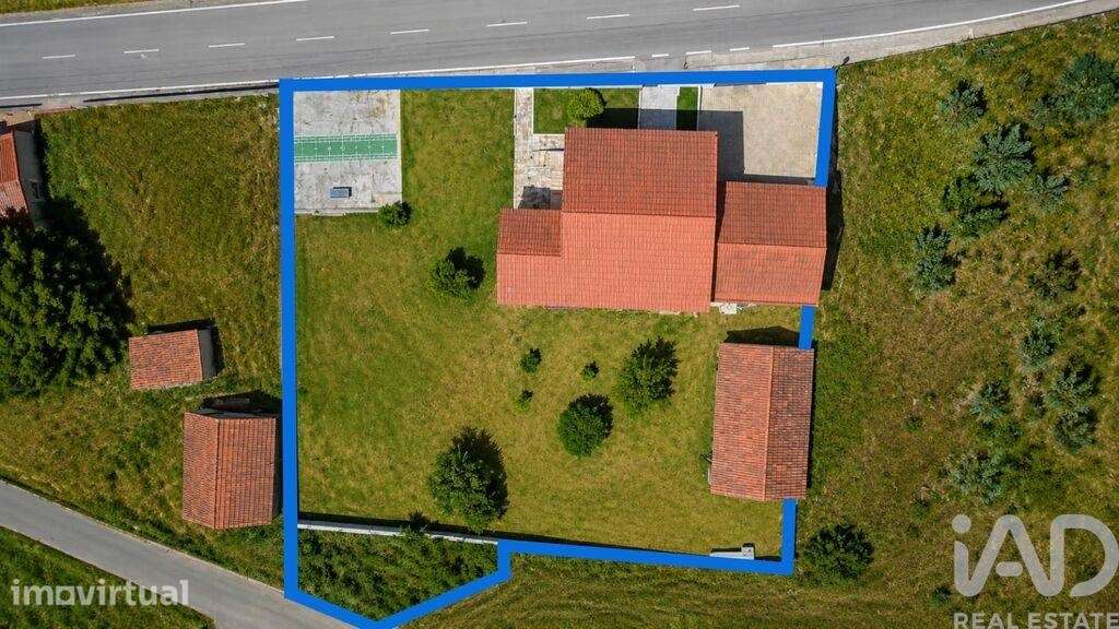 Moradia isolada em São Miguel, Santa Eufémia e Rabaçal de 240 m2 - Grande imagem: 2/36